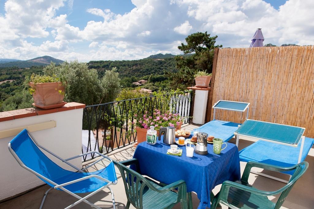 La Vignaredda - Residenza Di Charme Hotell Aggius Rum bild